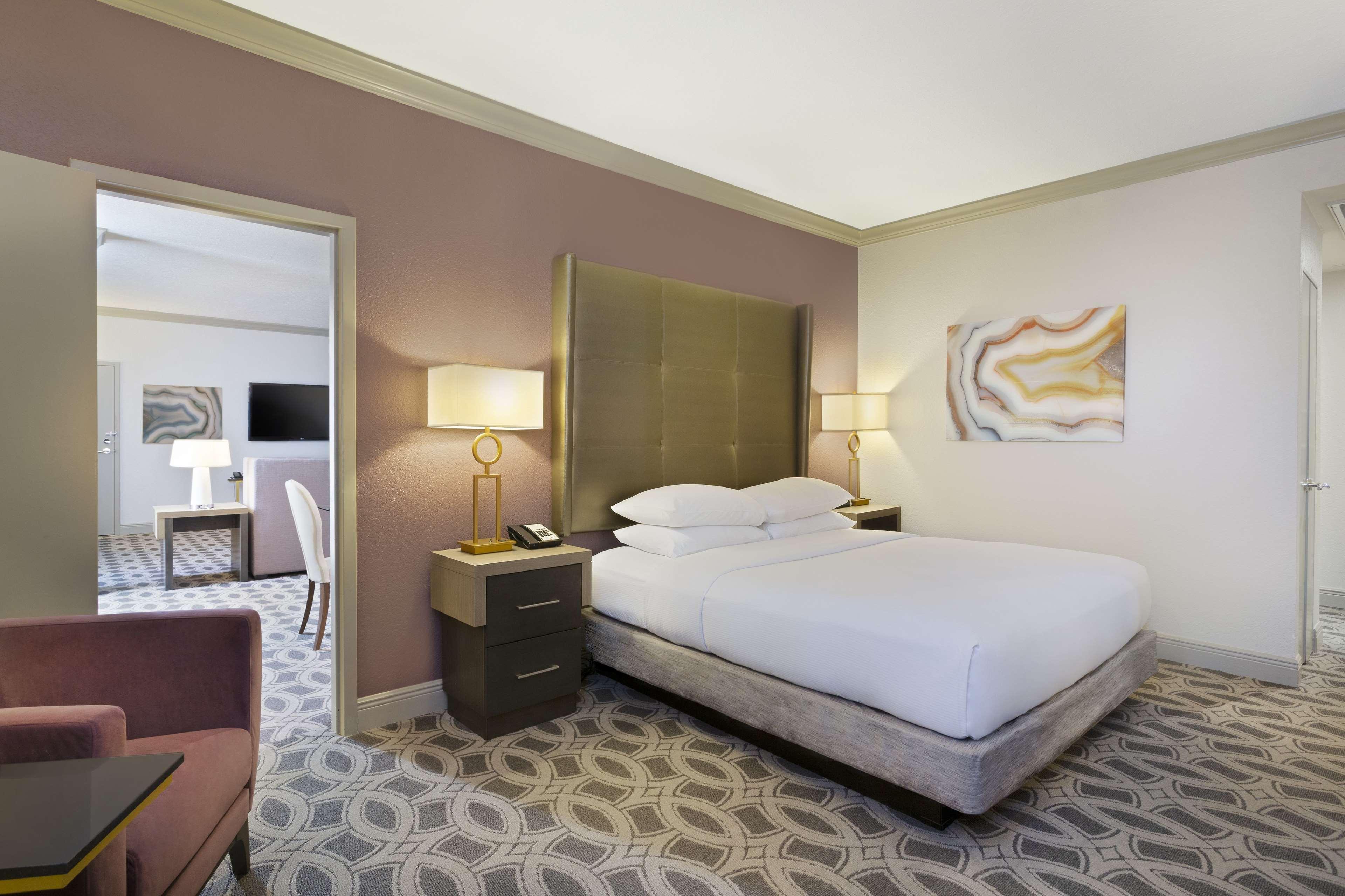 Doubletree By Hilton Orlando East - Ucf Area Hotell Alafaya Eksteriør bilde