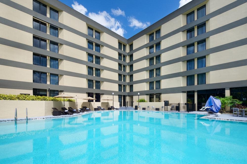 Doubletree By Hilton Orlando East - Ucf Area Hotell Alafaya Eksteriør bilde